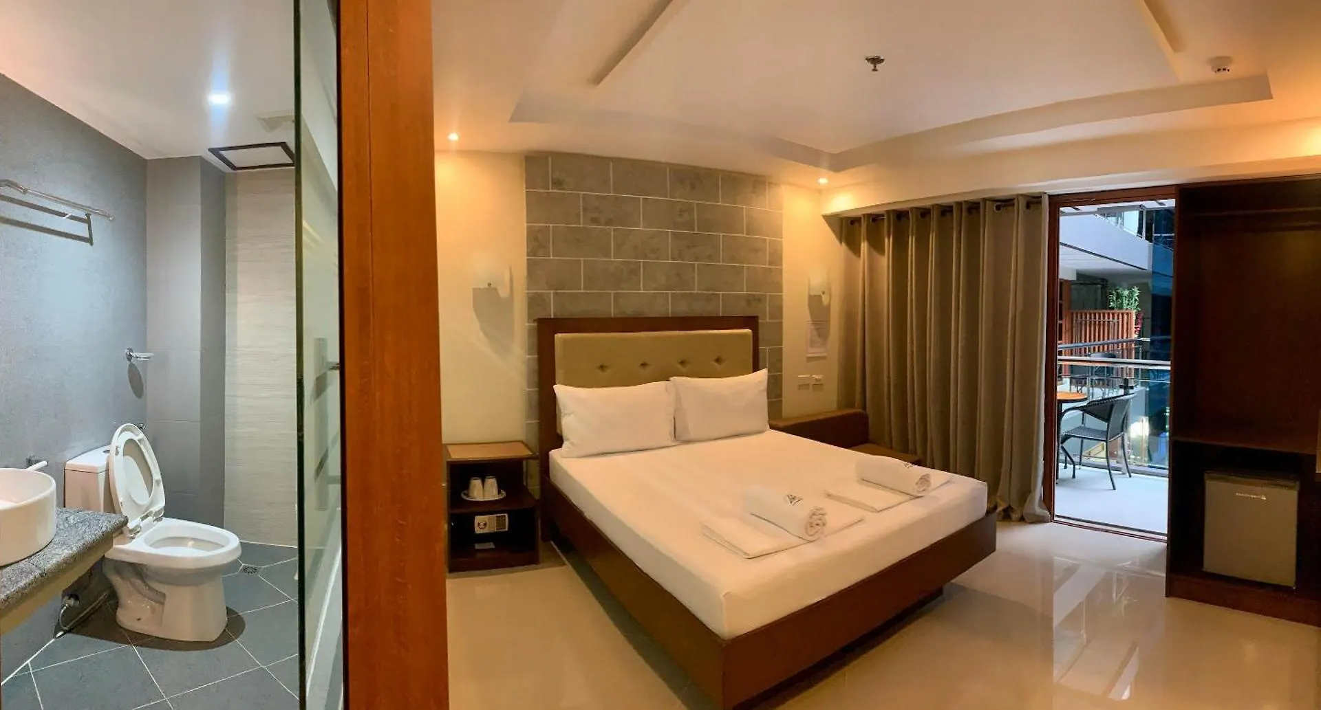 Panglao Alona Suites Bolod